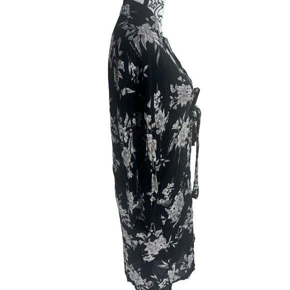 Spiritual Gangster Womens Black & White Floral Kimono Jacket OS Rayon Lightweigh - Picture 4 of 10